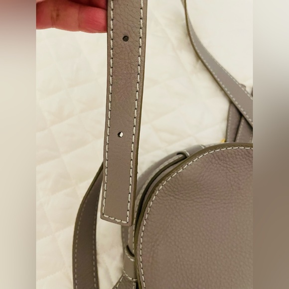 Chloe Small Marcie leather sadle bag. Authentic. No filter .Great condition - Picture 10 of 15